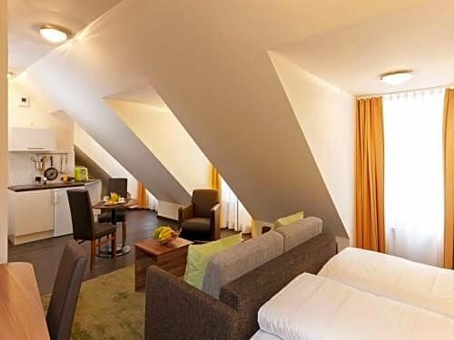 Гостиница Batu Apart Hotel в Мюнхене