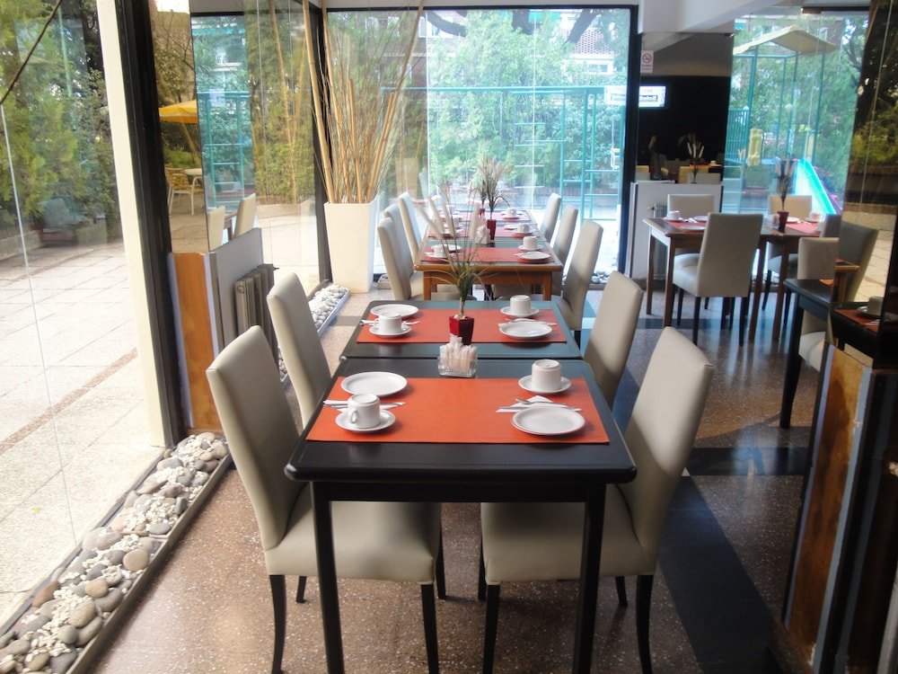 Фото Golf Tower Suites & Apartments