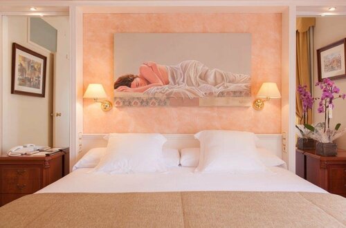Гостиница Hotel Pirineos в Фигерасе