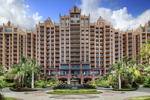Wyndham Hotel