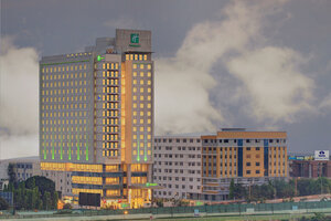 Гостиница Holiday Inn Bengaluru Racecourse, an Ihg Hotel