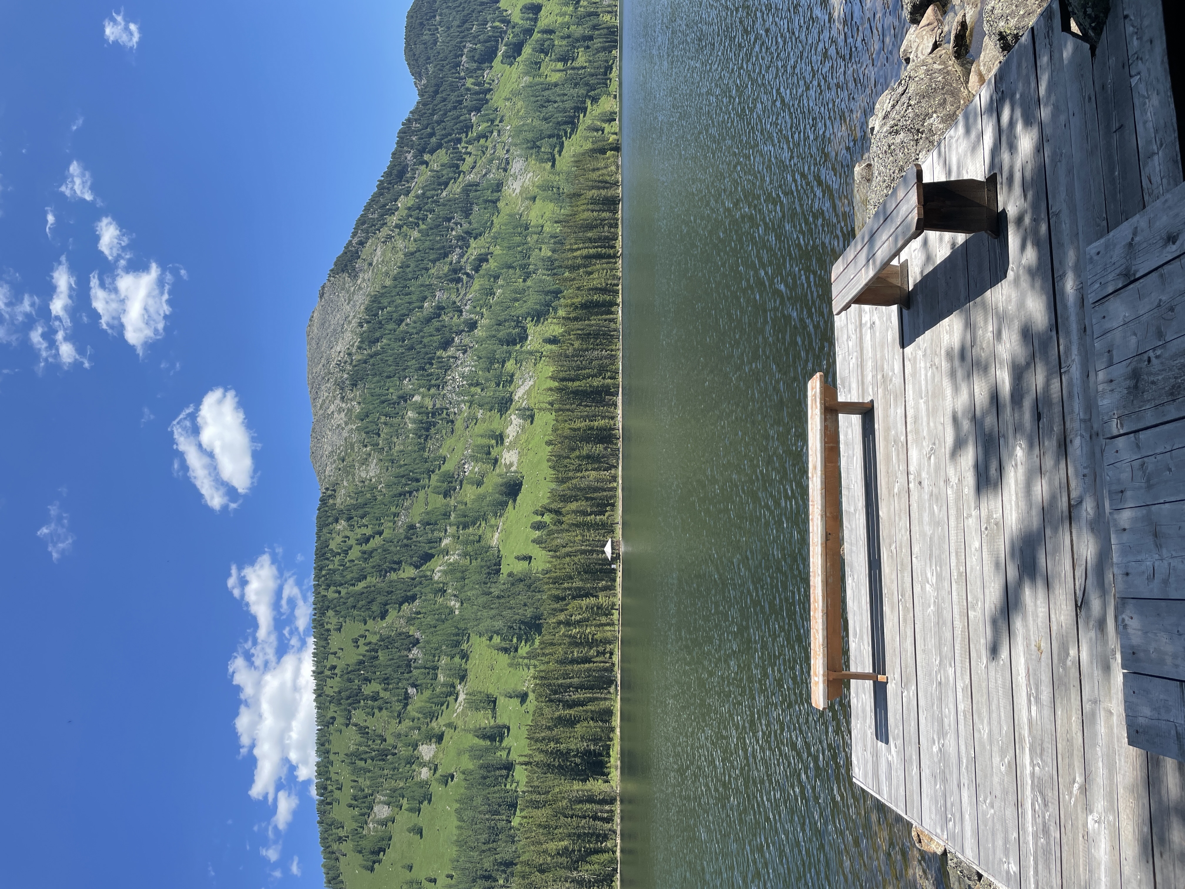 Мұрындарыңда