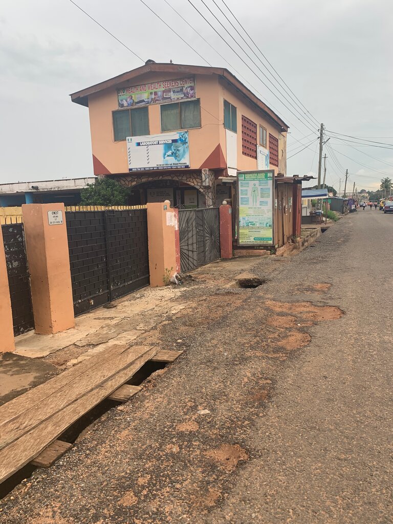Medical center, clinic Health ans Wealth Seekers Centre, Accra, photo