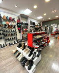 Магазин обуви Hollywood (улица К. Маркса, 4/2), shoe store