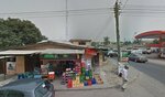 Just Here Freetown (Jones Nelson Road, 12) ، محل بقالة