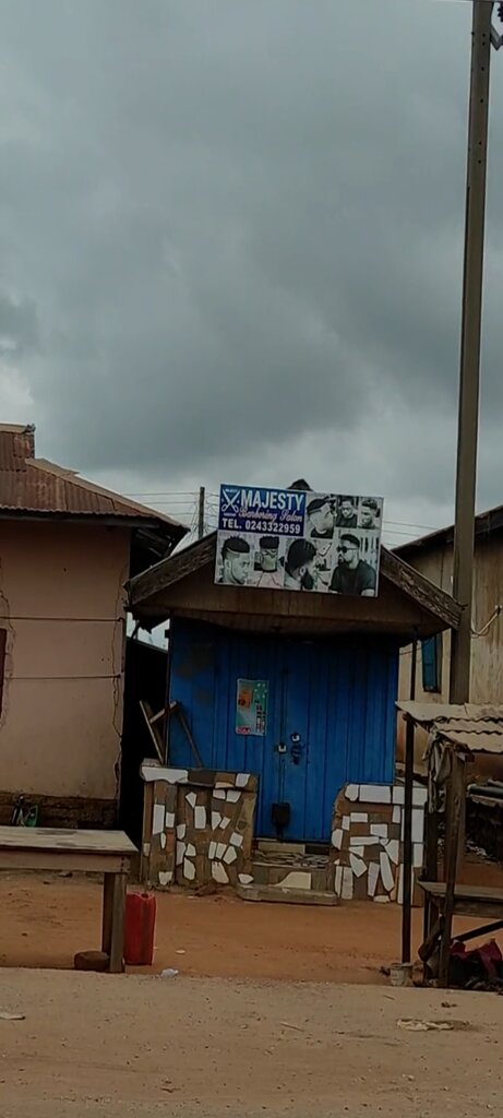Barber shop Majesty Barbering Salon, Kumasi, photo