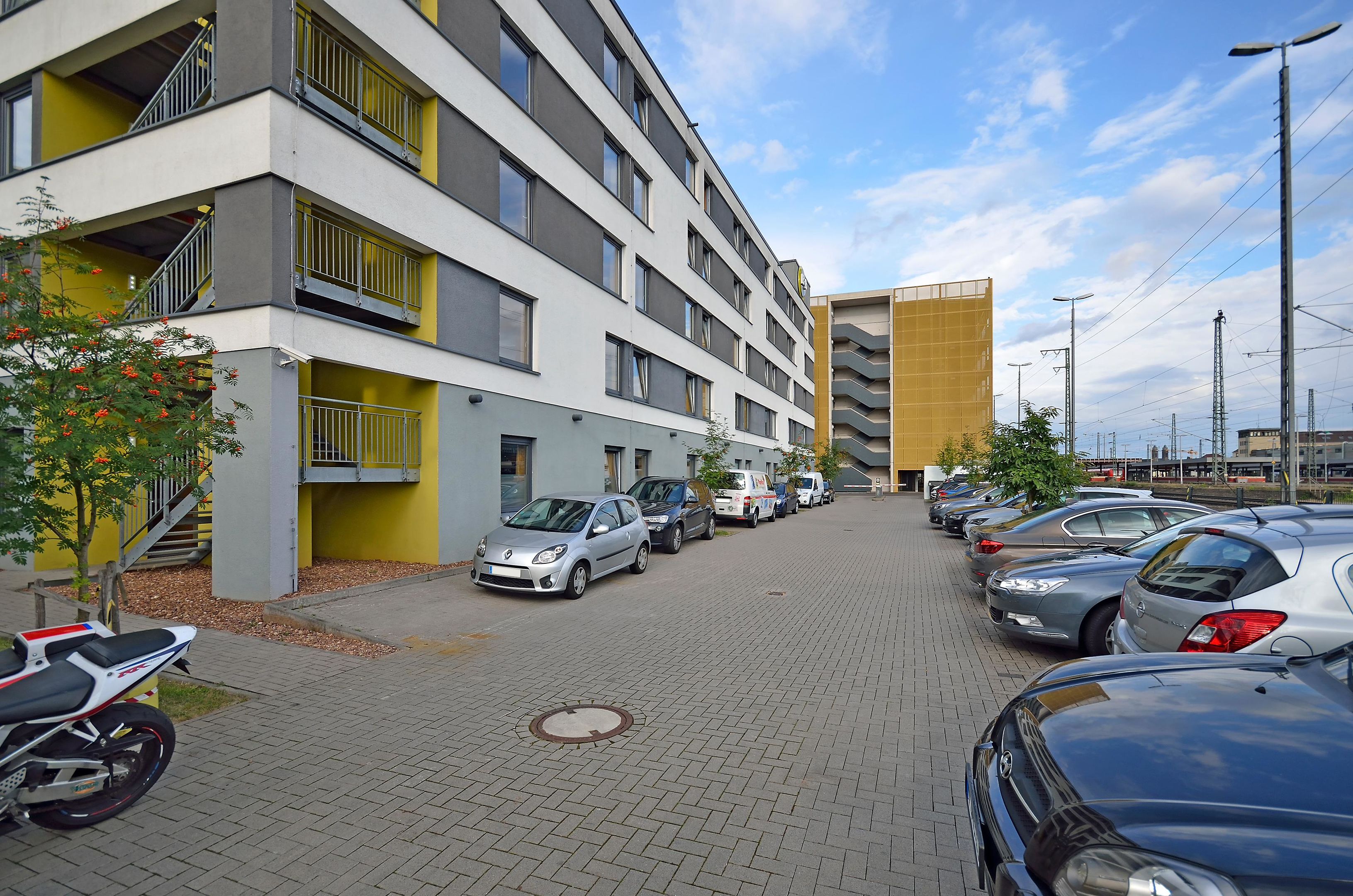 Фото B&b Hotel Saarbrücken-Hbf