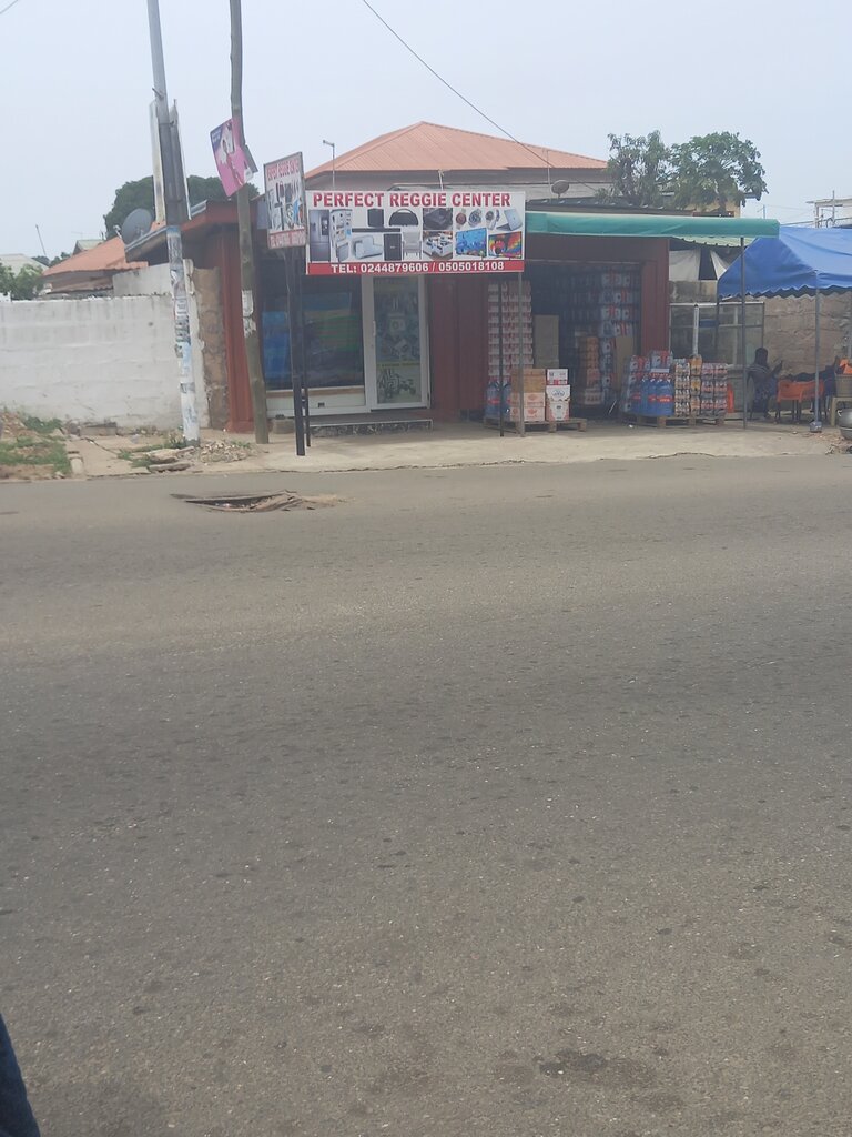 Electrical products Perfect reggie center, Accra, photo