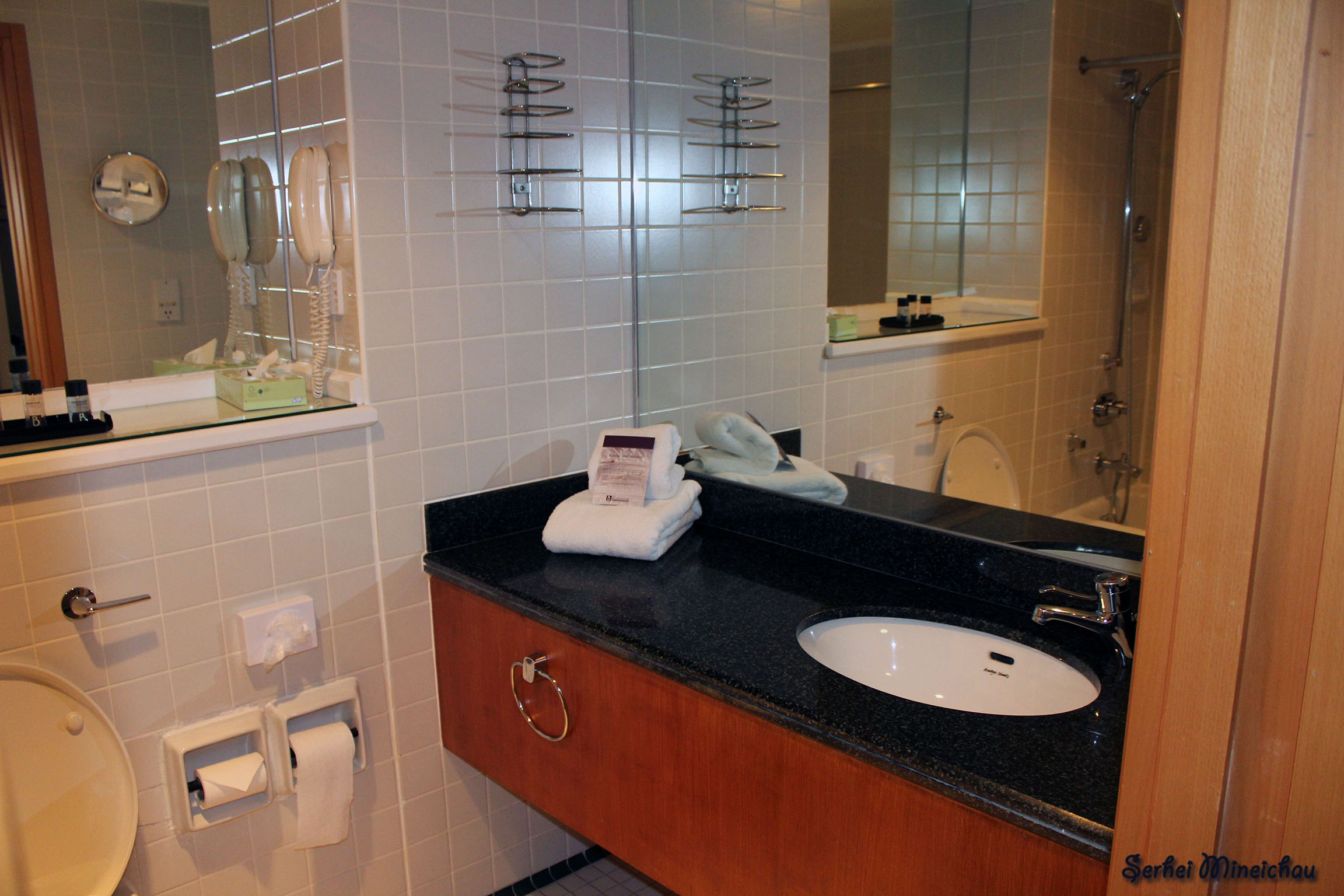 Фото Golden Jubilee Hotel