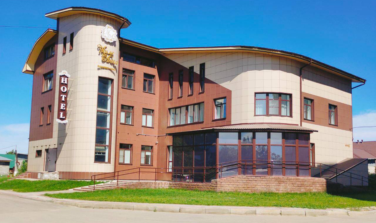 Фото отеля 1