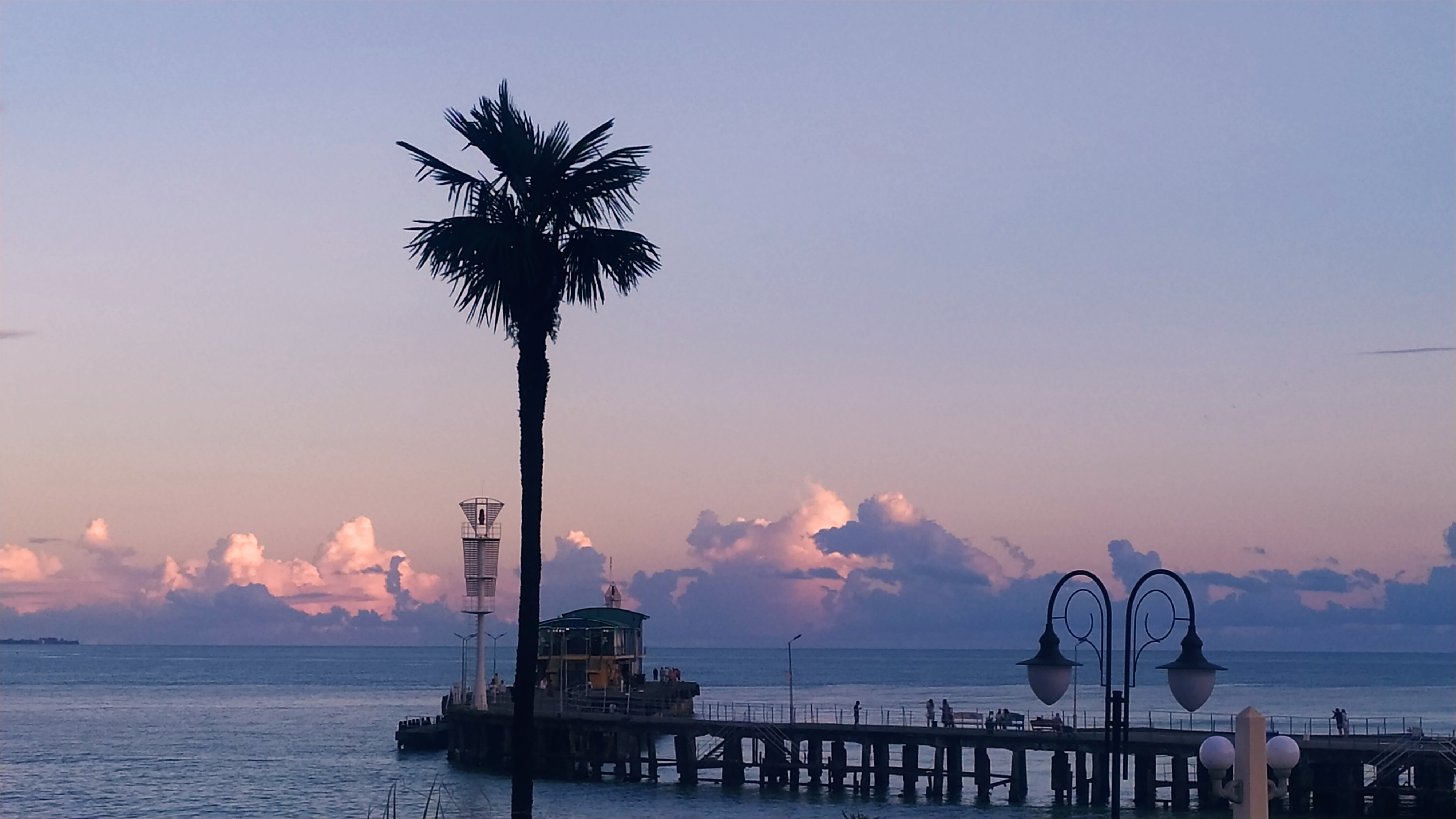 Фото Сухум Сити Мини Хотел