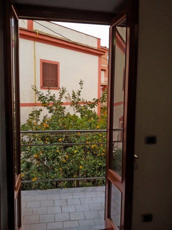 Фото Los Mochileros - Age Limit 18-28