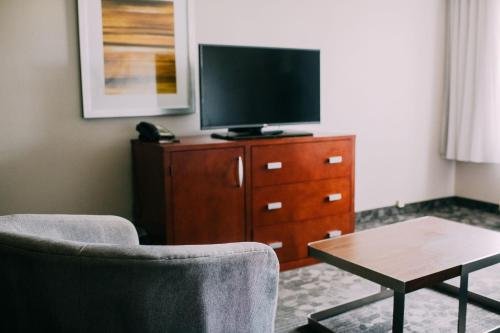 Фото Courtyard by Marriott Gulfport Beachfront