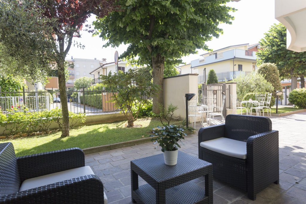 Фото Hotel Nobel