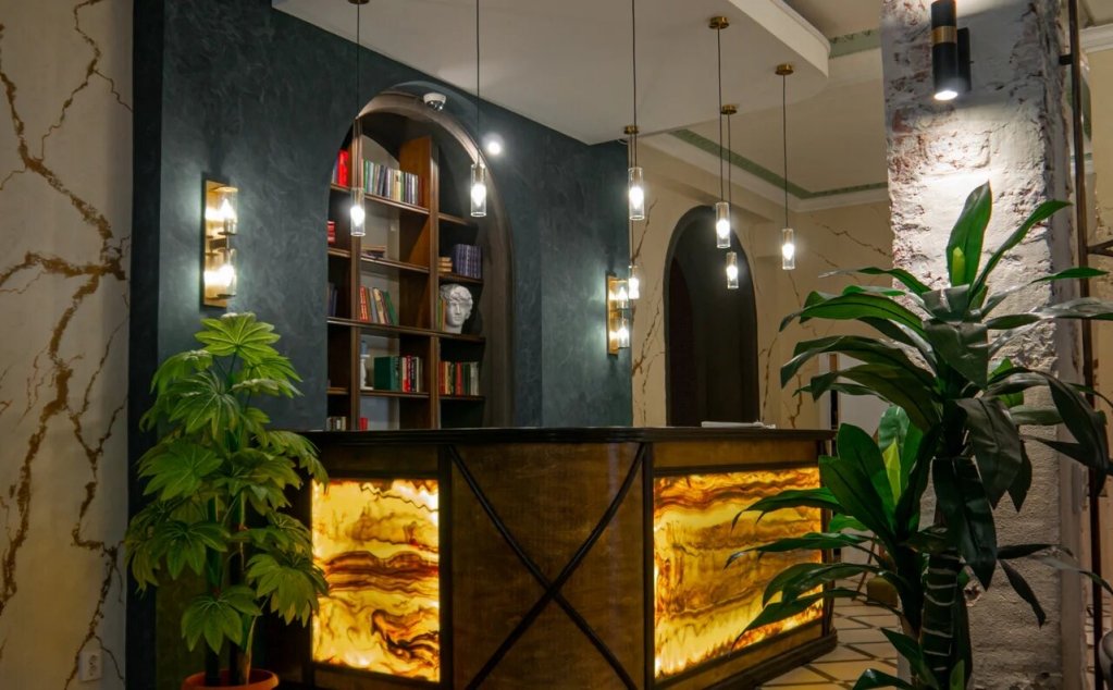 Фото отеля 2