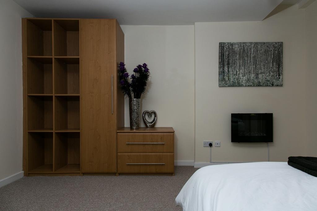 Фото Alexander Apartments Powdene House