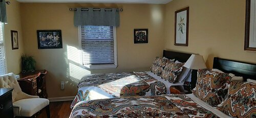 Гостиница The DeBary Inn в Саммите