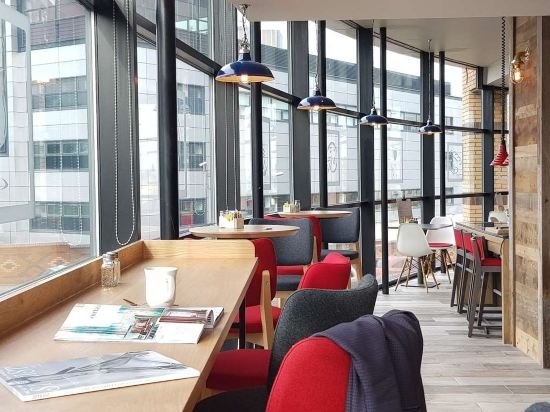 Фото Ibis Sheffield City