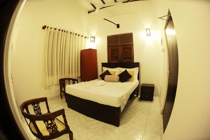 Гостиница Sethum Villa - Unawatuna