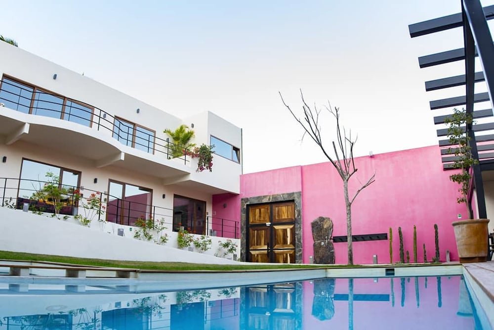 Фото отеля 4