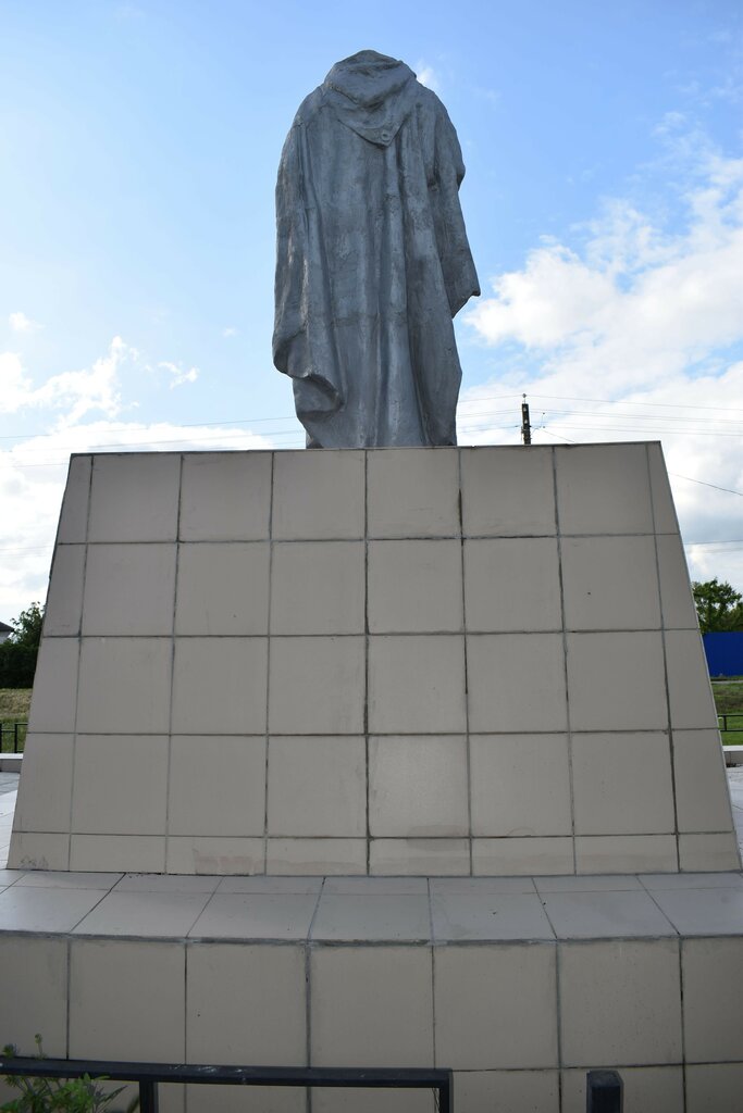 نصب تذكاري للحرب، مقبرة جماعية Погибшим воинам Великой Отечественной войны 1941-1945 гг. ، مقاطعة روستوف، صورة