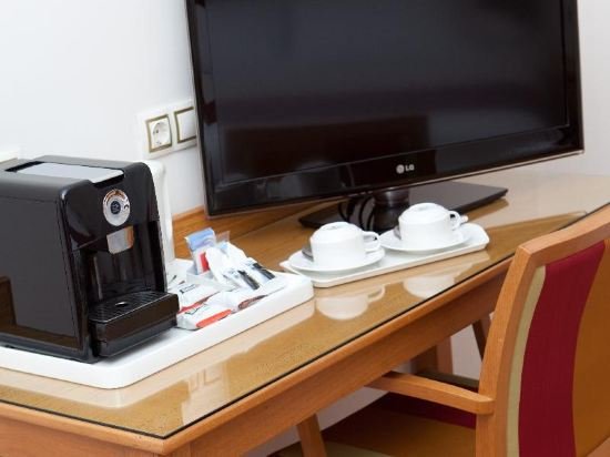 Фото Senator Cádiz SPA Hotel