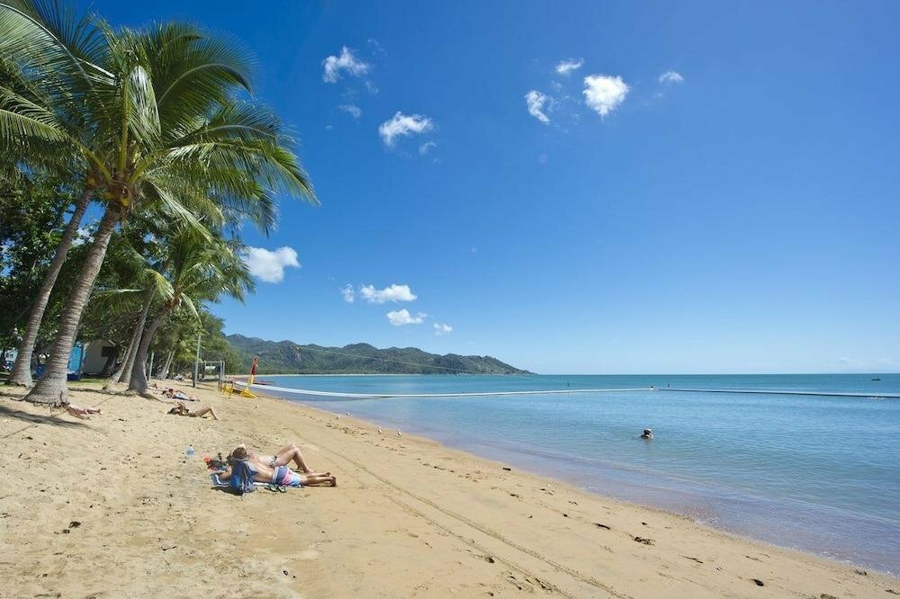 Hotel Maggies Beachfront Apt. 1, Queensland, photo