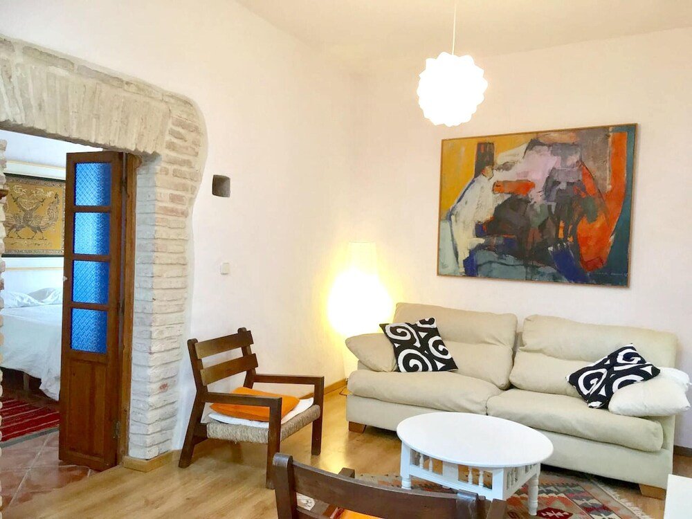 Фото House With 3 Bedrooms in Tarifa, With Wonderful City View, Furnished Terrace and Wifi - 500 m From the Beach