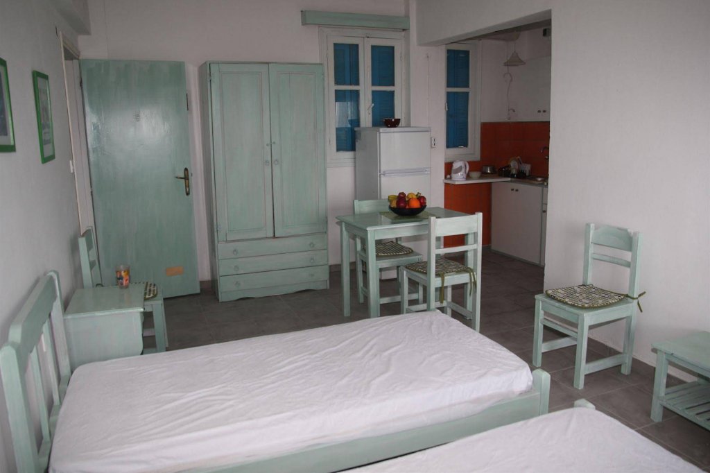 Фото Annoula Studio & Apartments