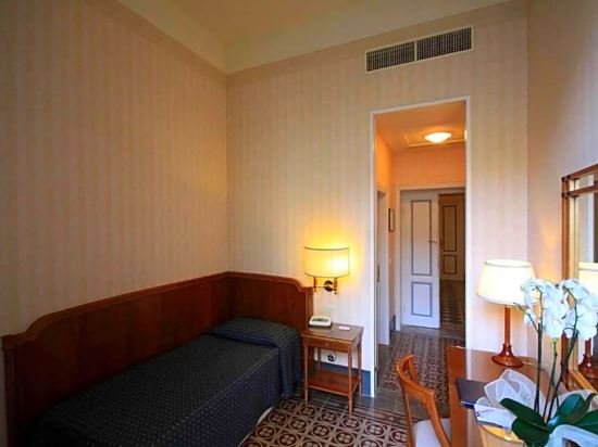 Фото Grand Hotel Royal