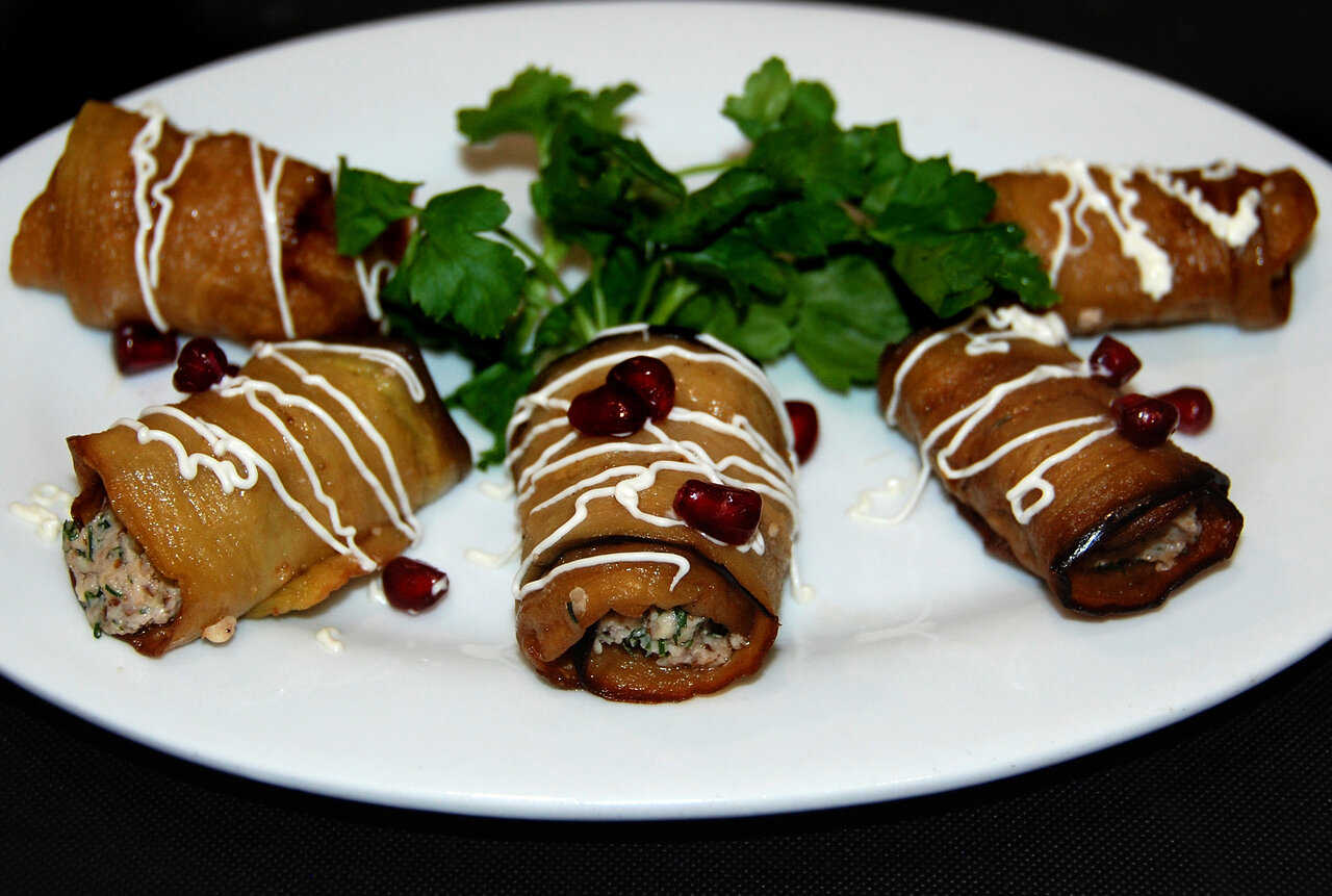 «Кафе и рестораны с блюдами на мангале и салатами в Москве» фото материала