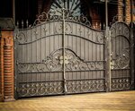 Beautiful Gates (Aviatorov Drive, 12) ، حديد مطاوع