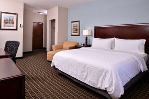 Holiday Inn Express Hotel & Suites Pittsburg, an Ihg Hotel (United States Route 50), hotel