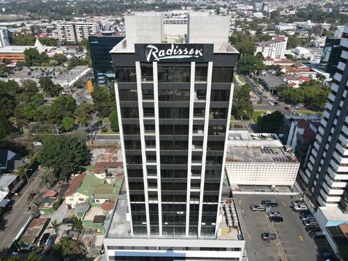 Гостиница Radisson Hotel And Suites Guatemala City в Гватемале