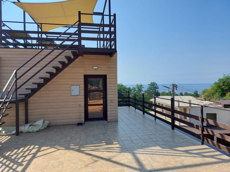 Фото Апартаменты в доме у моря