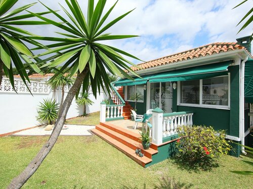 Гостиница Holiday Home Costabella