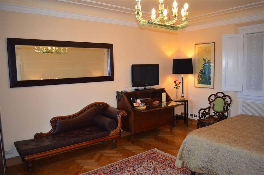 Фото Della Scala Modern Apartment