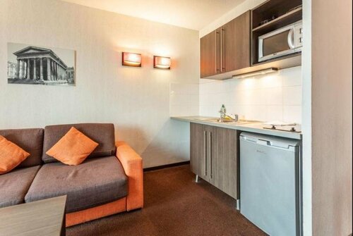 Гостиница Comfort Aparthotel Nimes Centre в Ниме