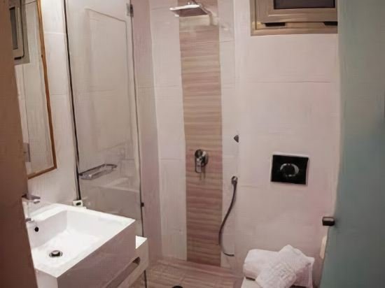 Фото Hotel Victoria