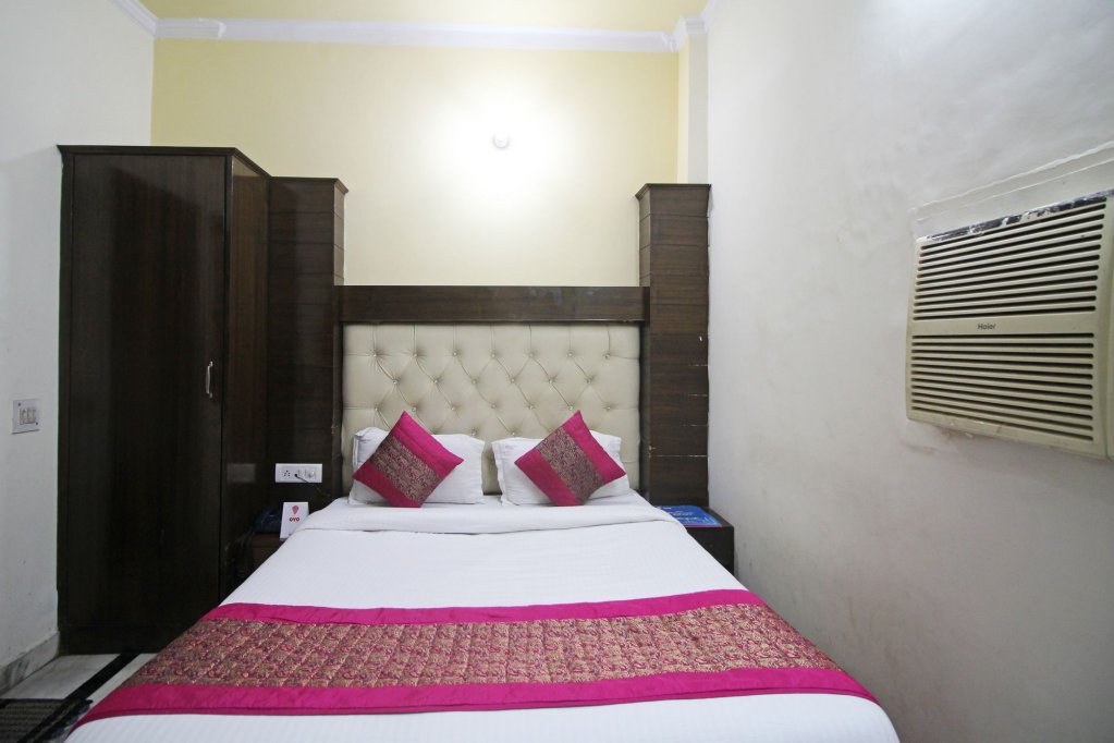 Фото Lord Krishna Hotel Dx. Inn