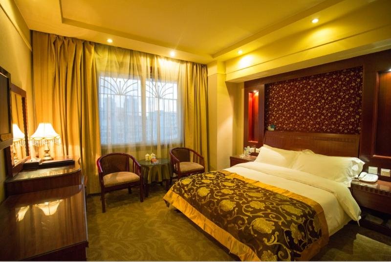 Фото Chuanlong Hotel