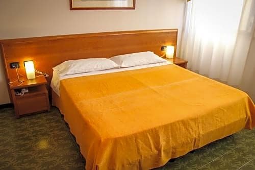 Фото Hotel Centrale