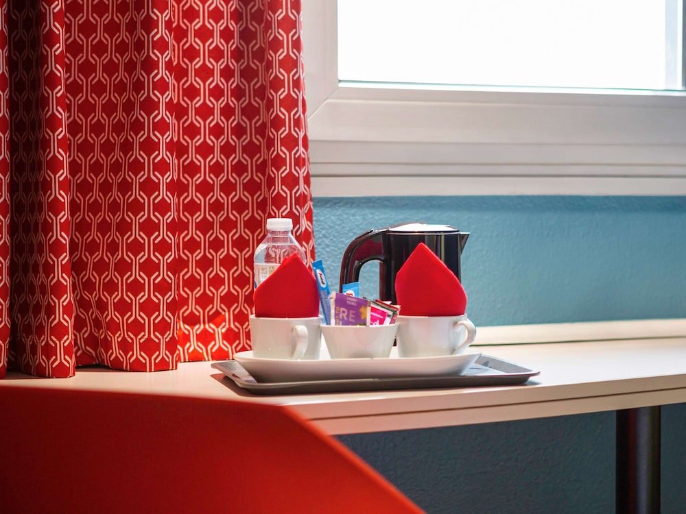 Фото Hotel Restaurant Ibis Bordeaux Pessac