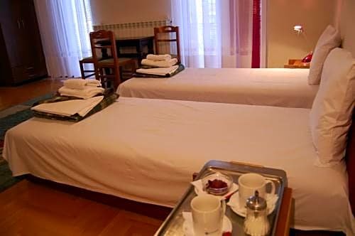 Фото Montenegro Hotel