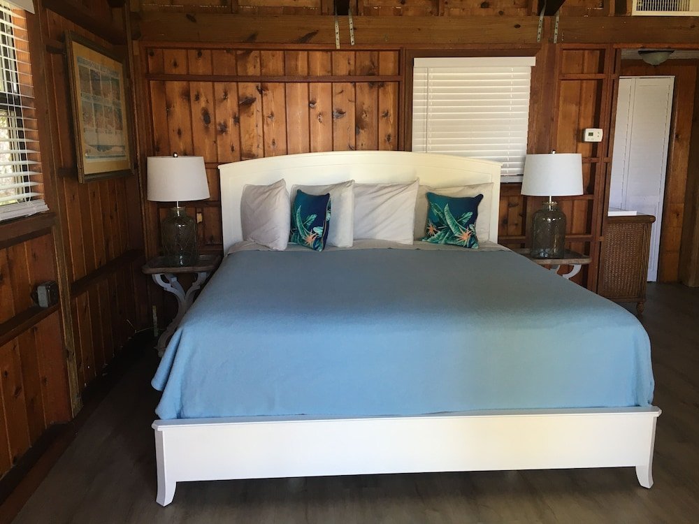 Фото Rock Reef Resort