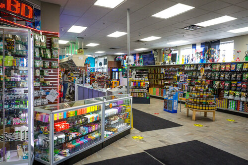 midway tobacco outlet plus Midway Tobacco and Vapor, tobacco and smoking accessories shop, Minnesota,  Ramsey County, Saint Paul — Yandex Maps