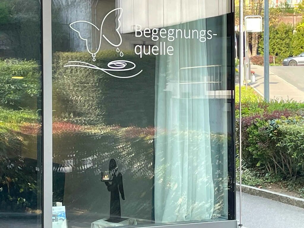 Entertainment center Begegnungsquelle Thun: offenes Trauercafé, Abschiedsfeiern und mehr, Thun, photo