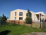 Uyutnyy dvorik (5 Avgusta Street, 9) ، منزل الصعود للمسنين والمعوقين