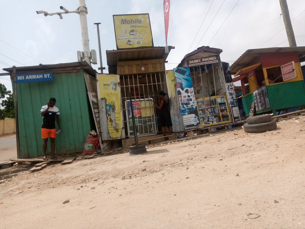 Mobile phone store Danny phones, Earth, photo