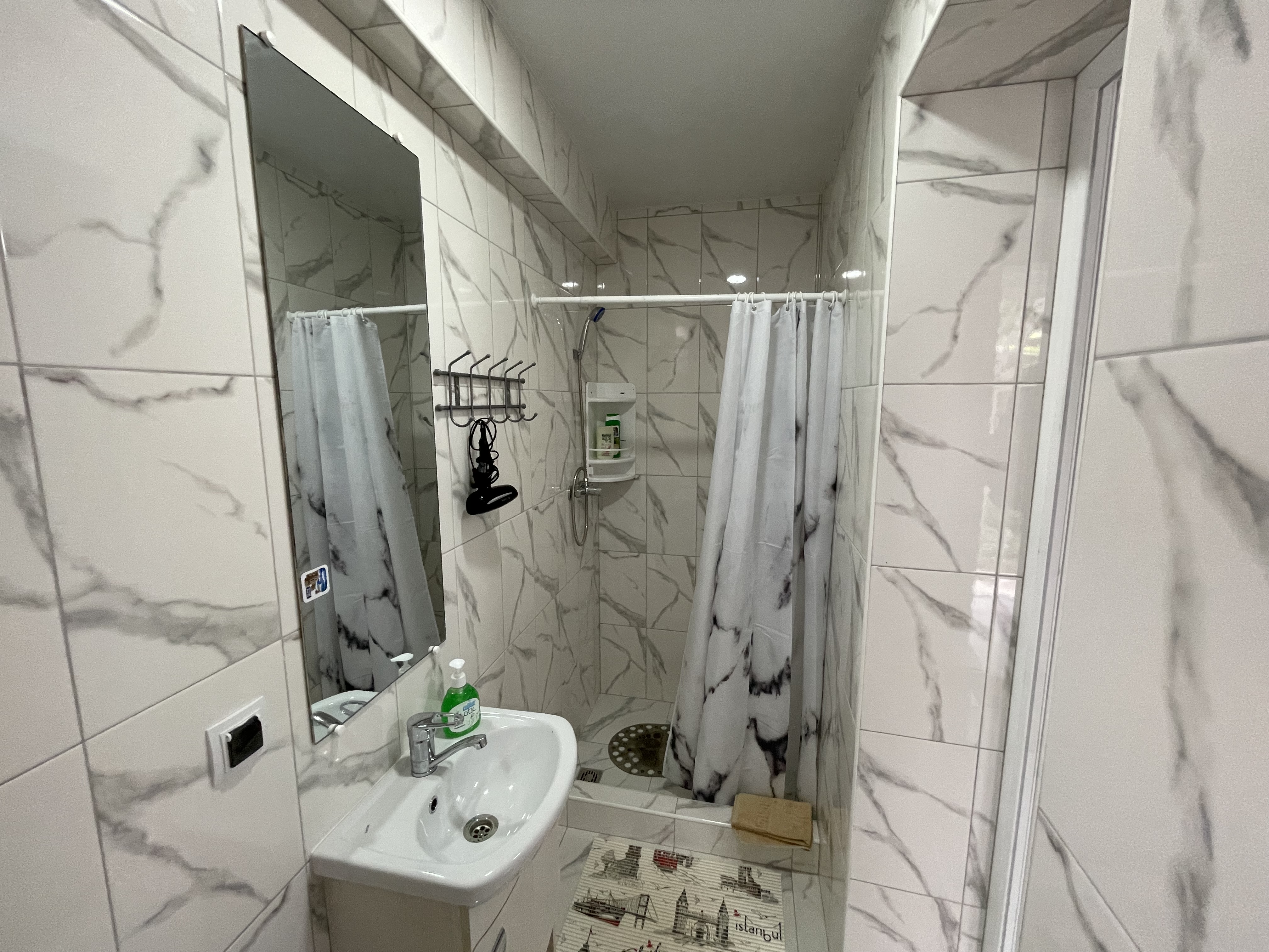 Фото Николь